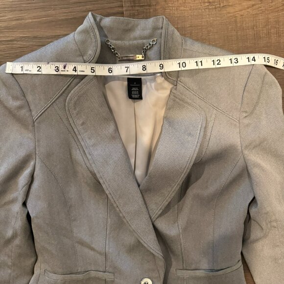 White House Black Market Grey Suit with 3/4 sleeves - Picture 7 of 14